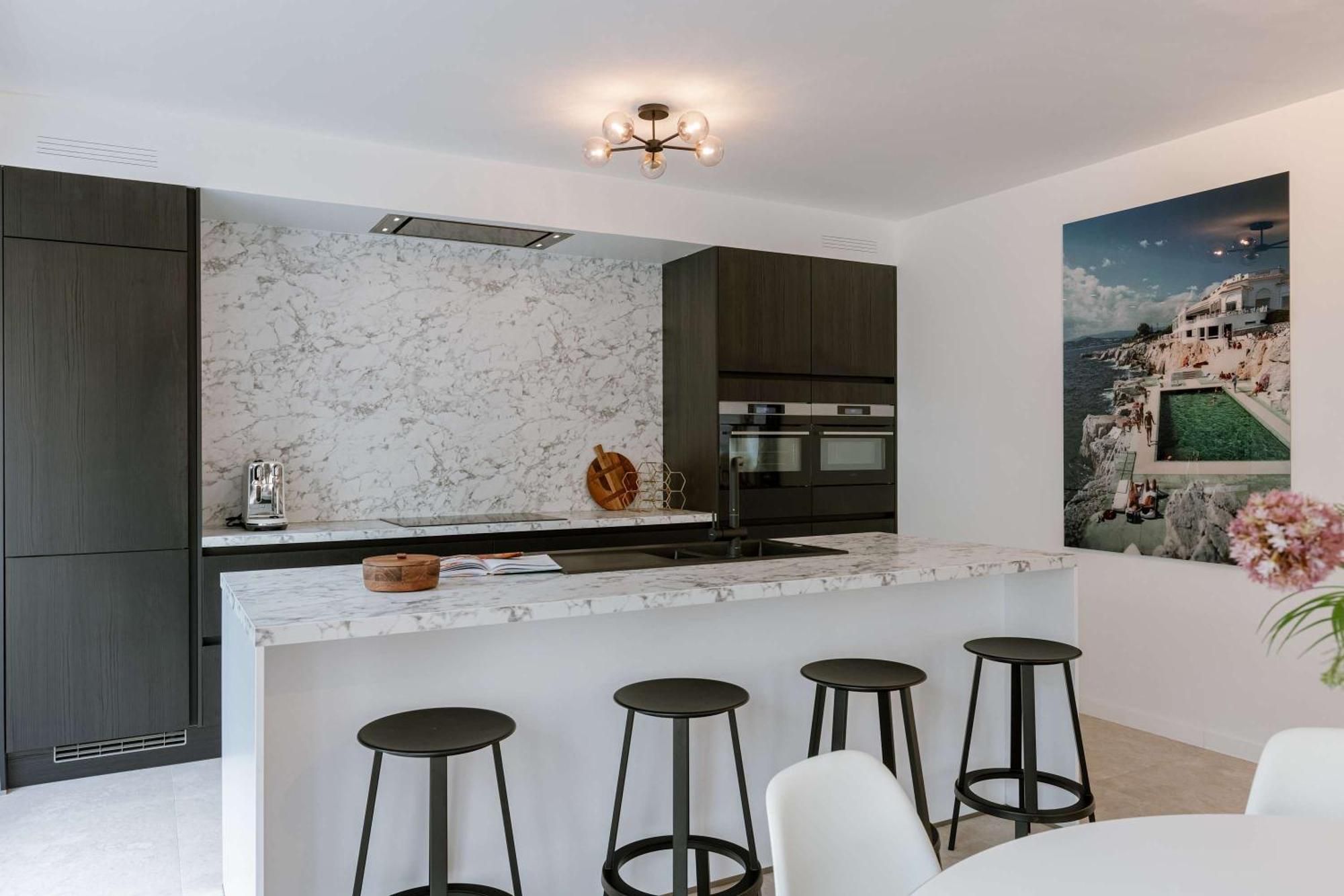 Apartamento Huswell - Modern 3-bedroom With Family-friendly Touches