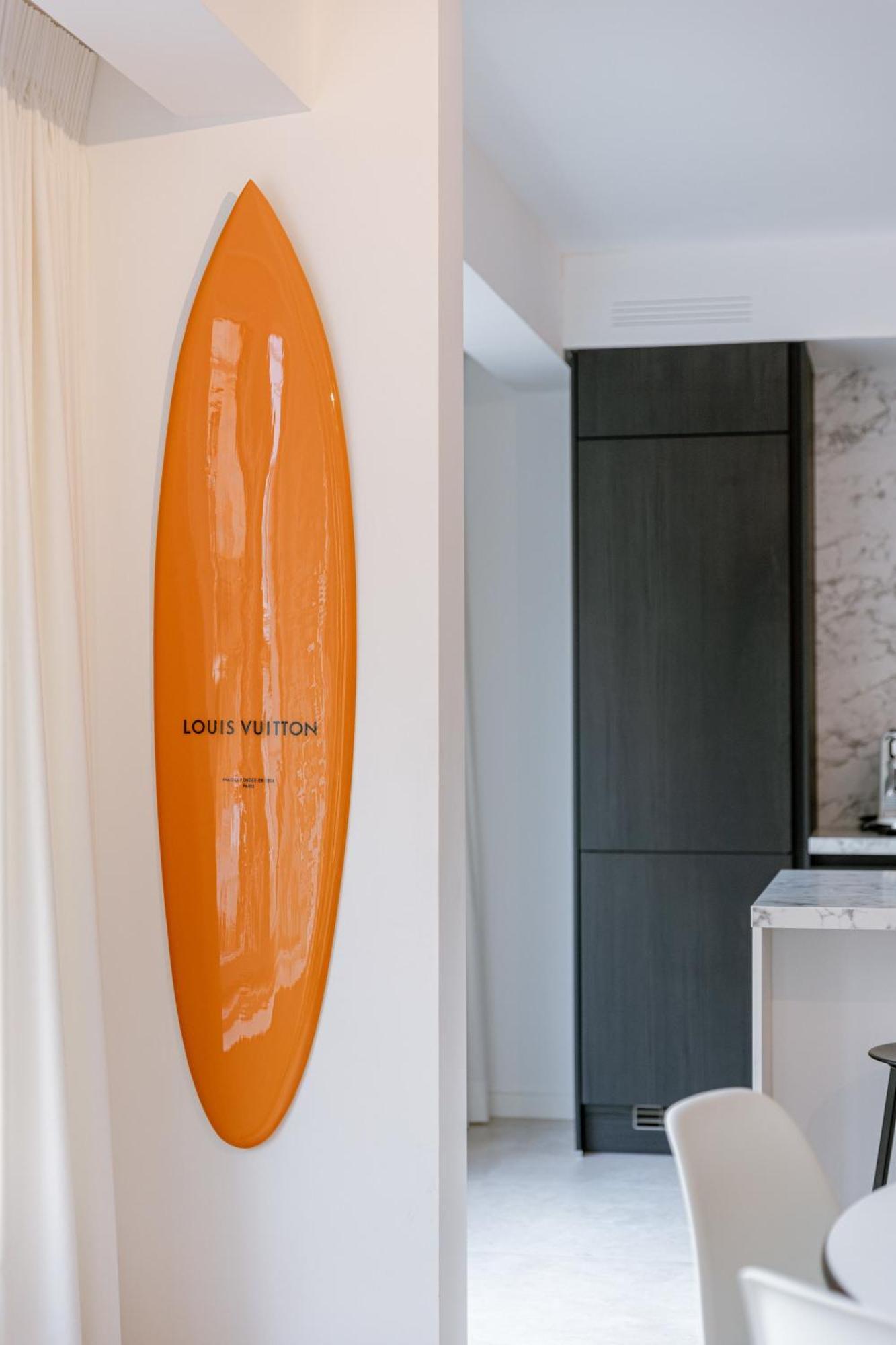 Apartamento Huswell - Modern 3-bedroom With Family-friendly Touches *