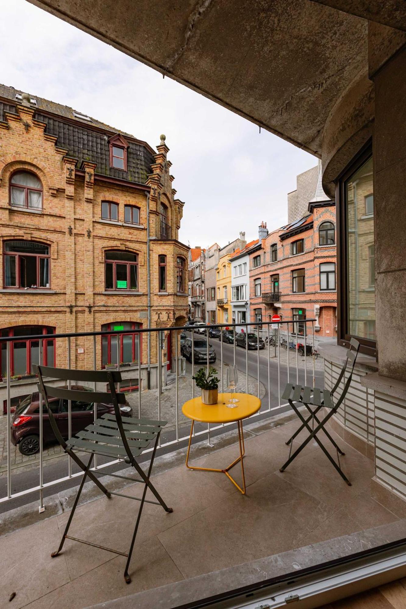 Huswell - Modern 3-bedroom With Family-friendly Touches Ostende